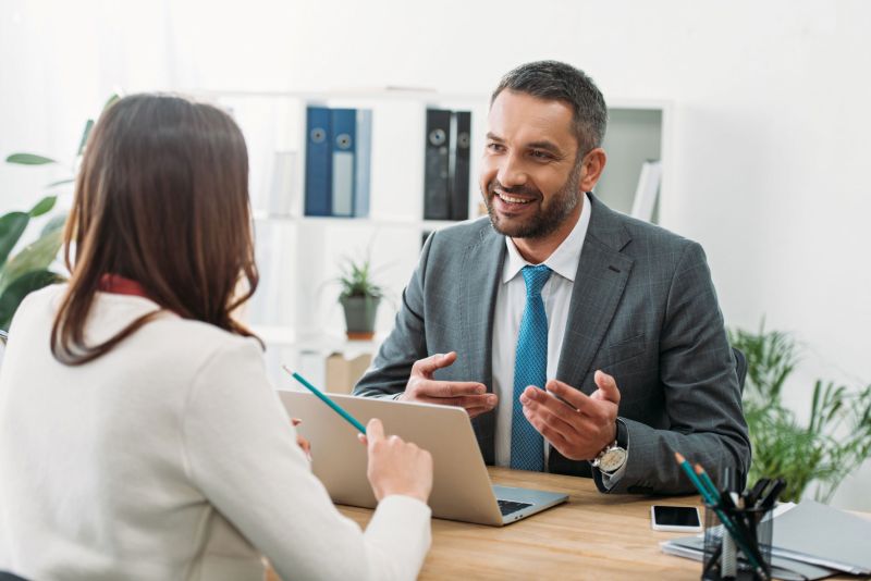 FinancialAdvisors